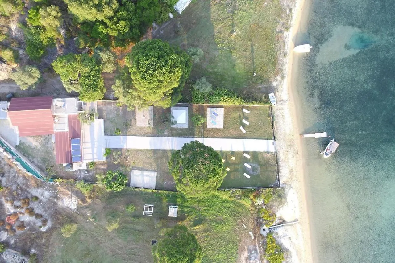 Holiday home Yotopia House Diaporos